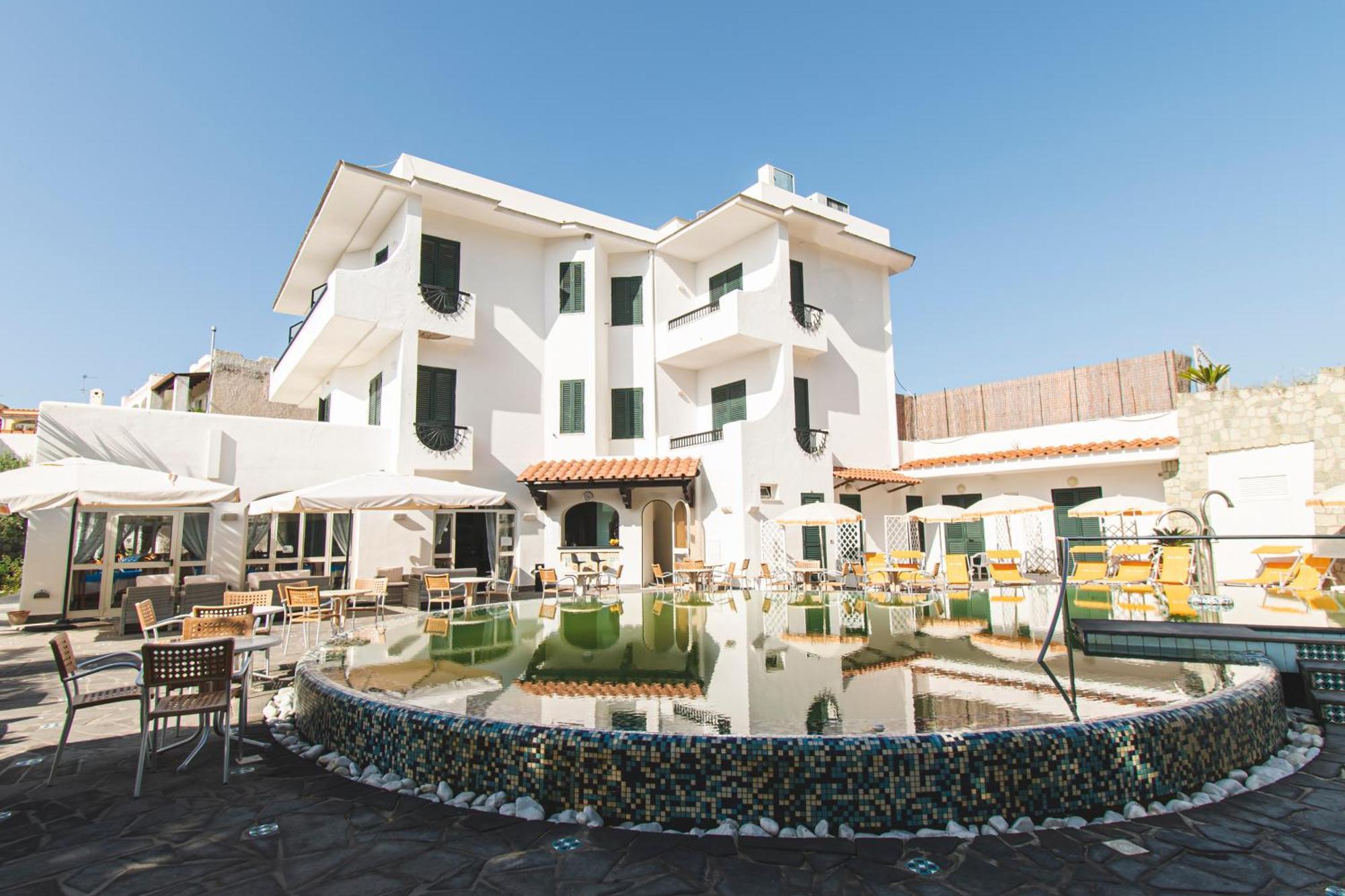 Victoria Park Resort ايسكيا المظهر الخارجي الصورة