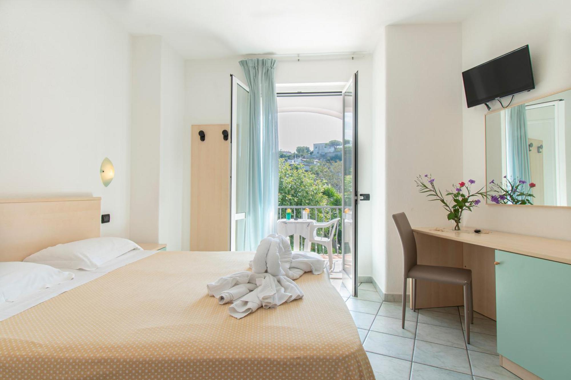 Victoria Park Resort ايسكيا المظهر الخارجي الصورة