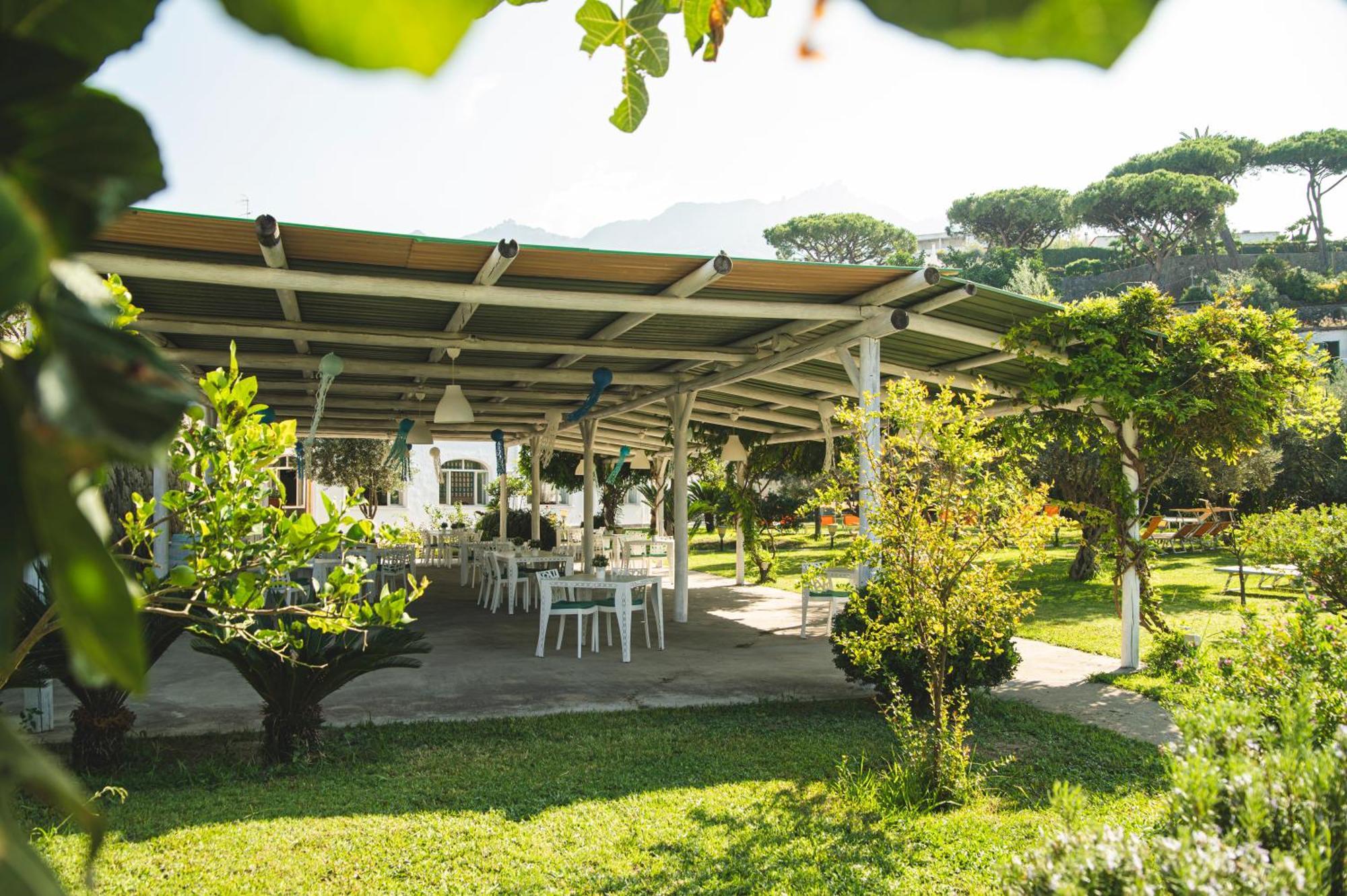 Victoria Park Resort ايسكيا المظهر الخارجي الصورة