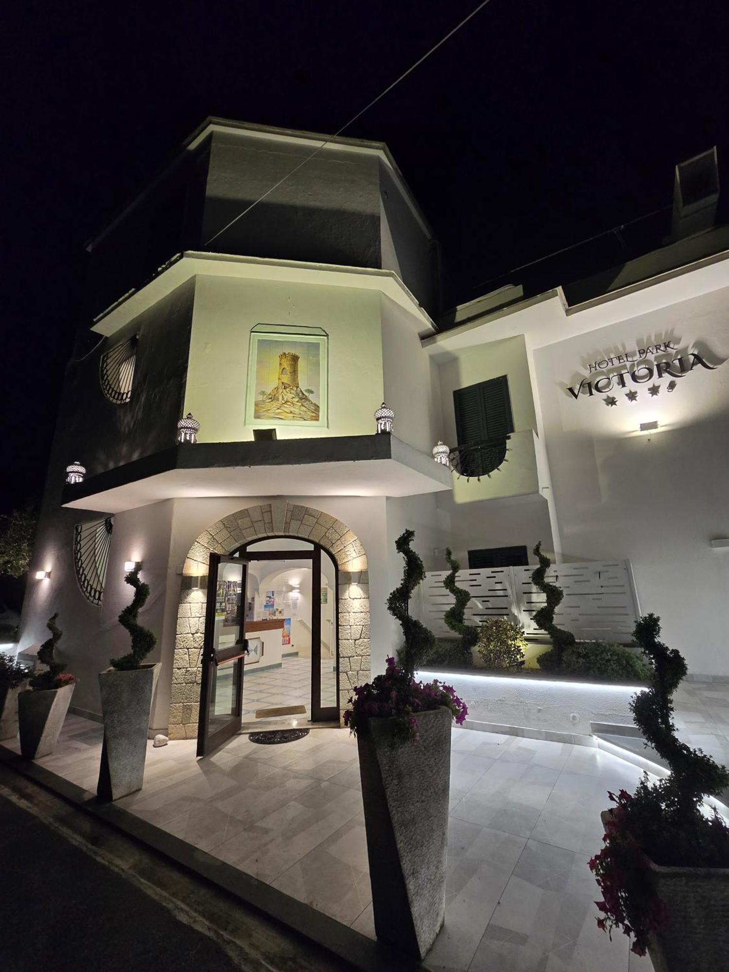 Victoria Park Resort ايسكيا المظهر الخارجي الصورة